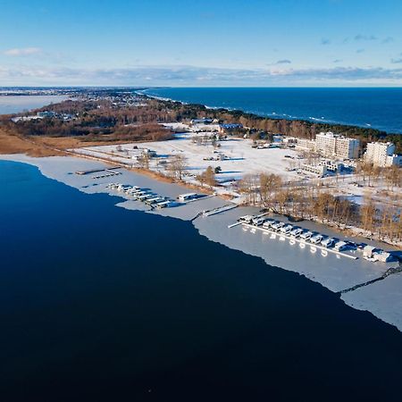 Grand Ht Houseboats - Domki Na Wodzie - Sauna, Jacuzzi, Kominek Миелно Екстериор снимка