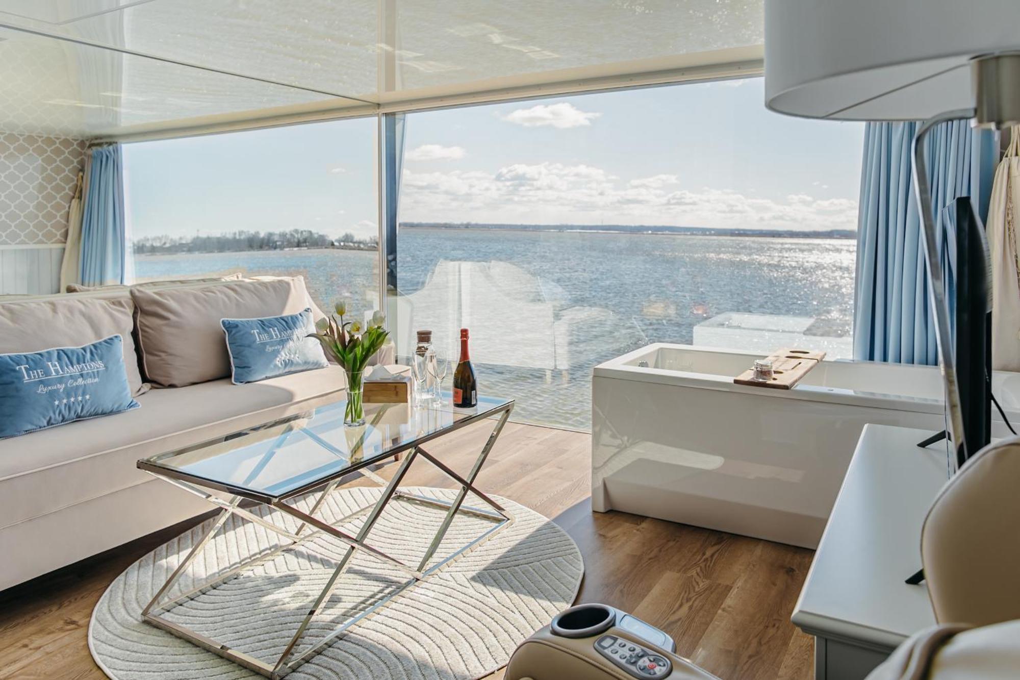 Grand Ht Houseboats - Domki Na Wodzie - Sauna, Jacuzzi, Kominek Миелно Екстериор снимка